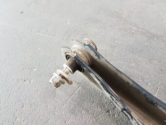 Zadní spod. rameno 5Q0505311D Škoda Octavia III,... - 16