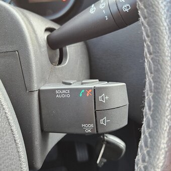 DACIA LODGY STEPWAY 7 MÍST - 16