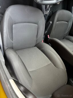 Dacia Duster 1.6 SCe Ambiance 4x2, tažné zařízení - 16