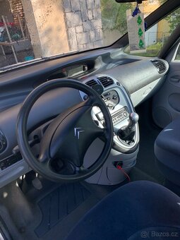 Prodám Citroen Picasso 1 majitel nová technická - 16