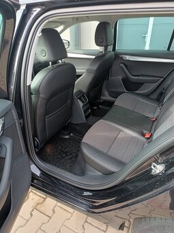 Škoda Octavia combi 3 2,0tdi - 16