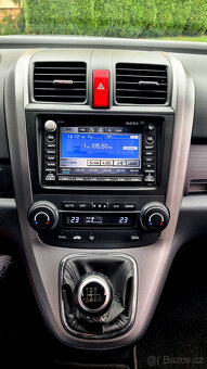 CR-V 2,0i zachovalý stav, servis Honda nová STK - 16