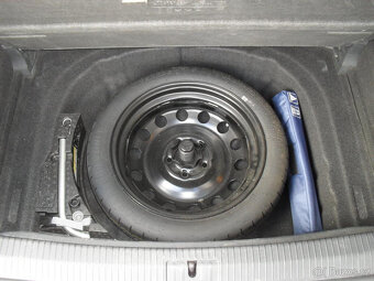 Volkswagen Golf Sportsvan 1.6TDI Comfortline 239.000Kč - 16