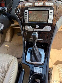 Ford Mondeo MK4 2.3i 118kw automat 2009 Max výbava Ghia - 16