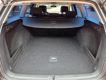 VW Passat 2.0TDI 130kW DSG,tažné,navi,bez koroze - 16
