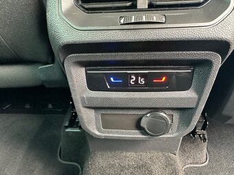 VW Tiguan 2.0 Tdi Dsg 110kw rok 2022-1 majitel 159tkm - 16