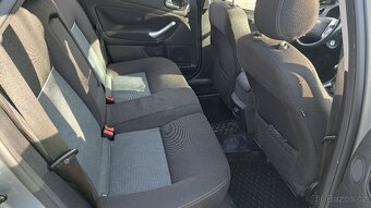Ford Mondeo - 16