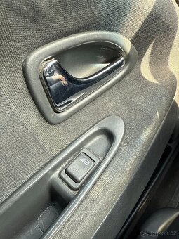 Volvo S40 2.0i 16V 100kW AUTOMAT - 16