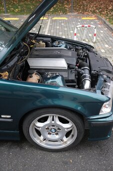 BMW e36 Touring s motorem V8 M62B44 - 16