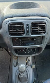 Renault Thalia 1,4i - 16