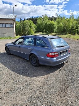 2x Mercedes Benz E 320cdi náhradní díly nebo celek - 16