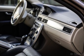 VOLVO XC70 D5 AWD SUMMUM - 16