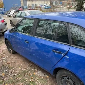 Škoda Fabia 2009 1.2 benzín 51kw combi - 16