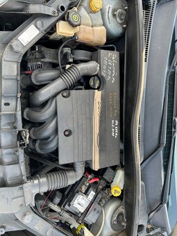 Ford fusion 1.6 16v - 16