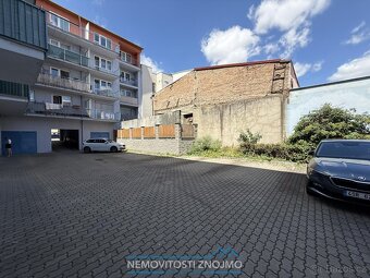 Pronájem bytu 2+kk, klimatizace, parkovací místo, ul. Pražsk - 16