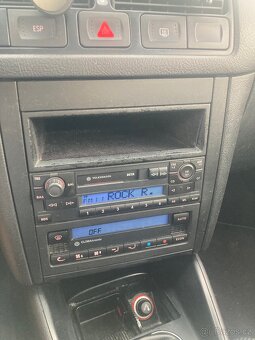 VW Golf 1.6 16V - 16