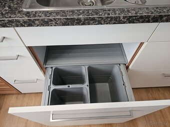 Kompletní kuchyně ONTARIO vč. SIEMENS spotřebičů - 16