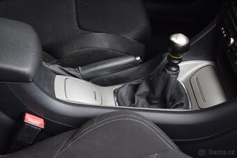 Citroën C5 KOMBI 2.0HDi/FACELIFT/MANUÁL/ - 16