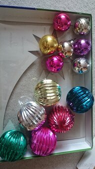 Vánoční ubrusy, baňky, svíčky, svícny,... - retro. - 16