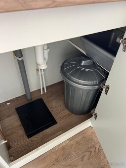 Mobilní dům Adria 8x4 včetně dopravy - 16