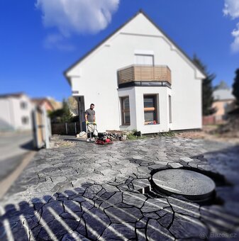 Nabírame nové zakázky jeste do konce roku. - 16