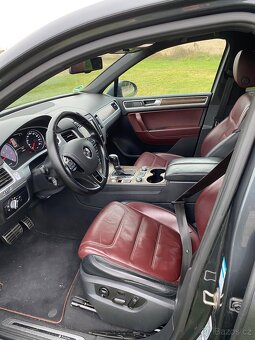 Predam VW Touareg 4.2 V8 TDi EXCLUSIVE - 16