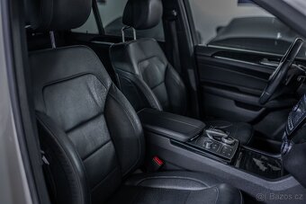 Mercedes-Benz GLE 350d 4Matic AMG 1. maj., HK, DPH - 16