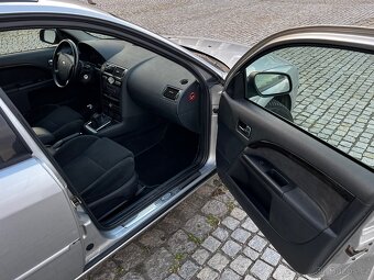 Ford Mondeo Combi Ghia - 16