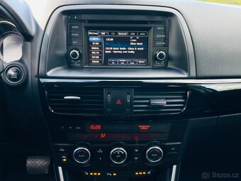 Mazda CX-5 2.0i 4x4 AUT NAVI SENZORY VÝHŘEV SERVISKA MAZDA - 16
