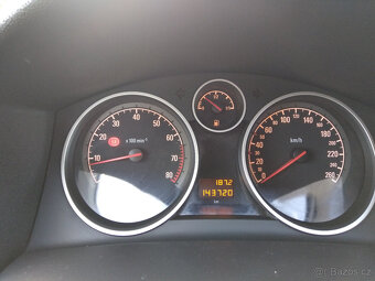 Opel Astra kombi - 16