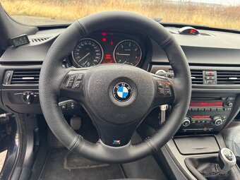 BMW E91 320D - 16