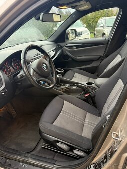 BMW X1 20d 130 KW Xdrive 2011 NOVÉ V CZ PLNÝ SERVIS BMW - 16