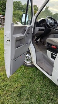 Vw LT 35 2.5 tdi rok 2005 dovoz naj 130 tis km - 16