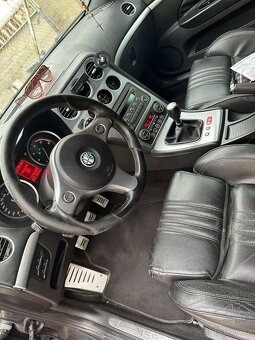 Alfa Romeo 159 ti - 16