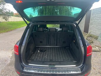 Touareg V6 3.0TDI 176kw 220tis km - 16