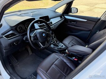 BMW 216d Gran Tourer Luxury Line 1.majitel DPH 2020 - 16