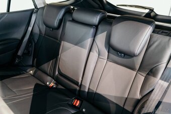 Subaru Outback 2.5i ES Premium AWD Lineartronic1 - 16
