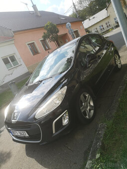 Peugeot 308 najn100tkm CZ Kup Serviska 1.4i Supr stav - 16