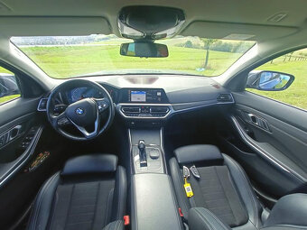 BMW 320D Touring/140Kw/Sportline/Virtual/Tažný/2020/Fulled.. - 16