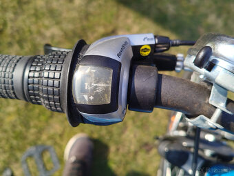 Juniorské kolo Apache 24" - 16