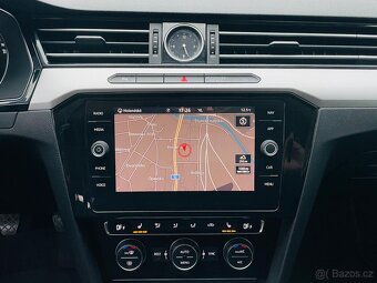 Volkswagen Passat 2.0TDI 110KW MANUÁL VÝHŘEV SENZORY SERVISK - 16
