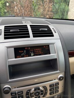 Peugeot 407 - 16