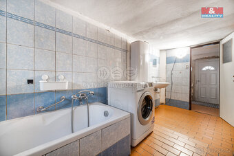 Prodej rodinného domu, 1435 m², Sklené - 16