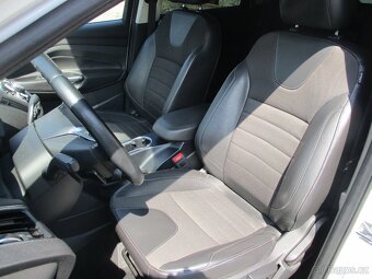 FORD KUGA 1.5 i , 110 KW - Špatné těsnění pod hlavou - 16