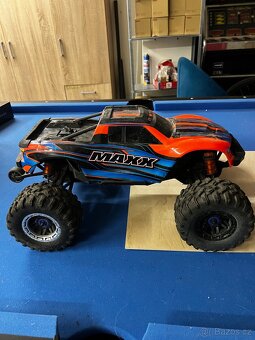 Traxxas Maxx - 16