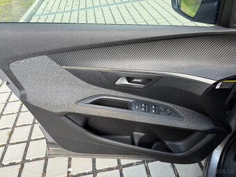 Peugeot 3008 1.2 THP 96 kW - 16