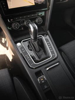 Volkswagen Passat Variant GTE Elegance - 16