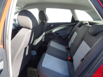 Seat Ibiza 1.2i,1maj,s.kniha,tažne,velmi pěkný stav. - 16
