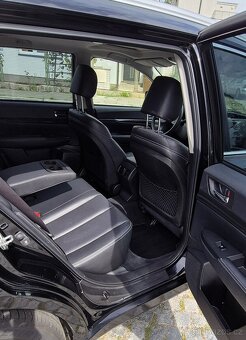 Subaru Outback - 2,5i 127 kW Executive ČR 2.maj - 16