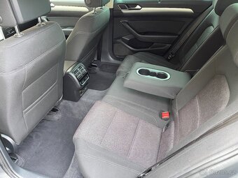 Volkswagen Passat B8 2.0tdi/110kw,Comfortline, pěkný vůz - 16